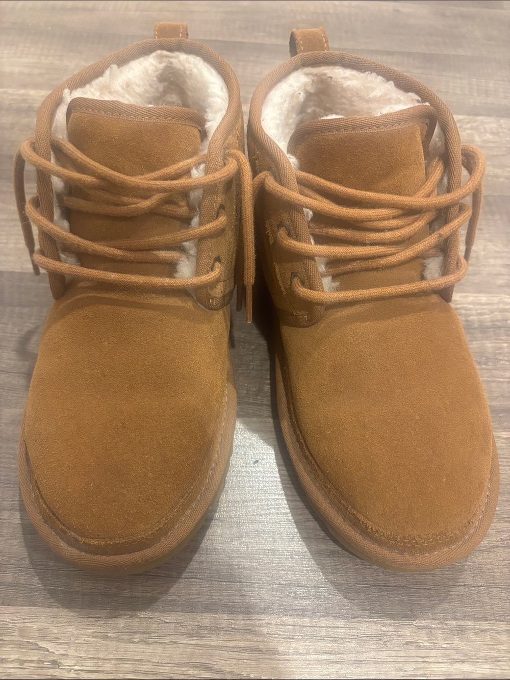 Men's Neumel Classic Suede Ugg Boots in Chestnut Brown, size 8